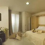 Continental Aparthotel 4*