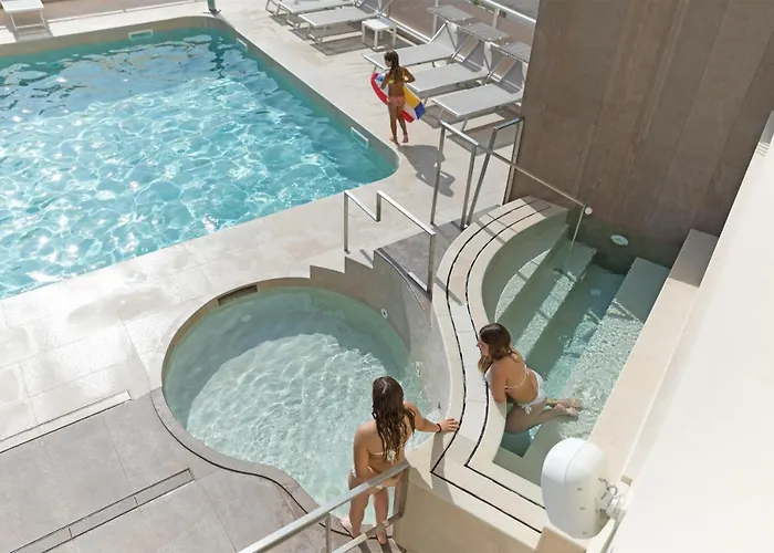 Continental Apartahotel