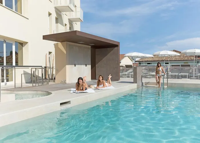 Continental 4* Gabicce Mare