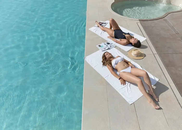 Apartahotel Continental 4*