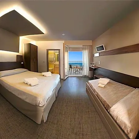 Aparthotel Continental Gabicce Mare