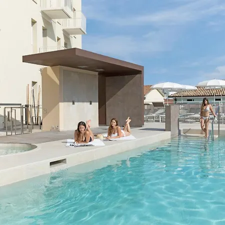 Continental 4* Gabicce Mare